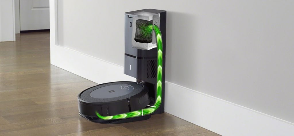 Roomba i3 with Clean-base Automatic Dirt Disposal